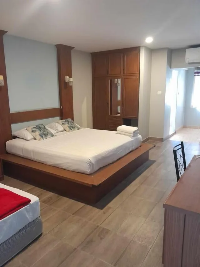 Suite, Green Beach Pattaya 6/8