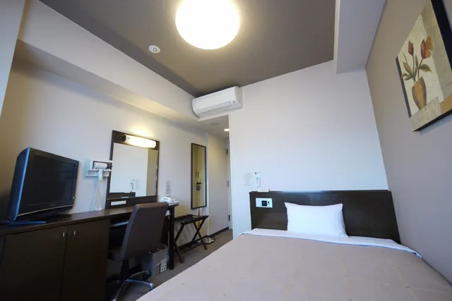 غرفة مفردة بسرير مزدوج للمدخنين، Hotel Route Inn Aomori Chuo Inter 1/4