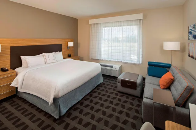 استوديو بسرير كينج مع أريكة، Towneplace Suites By Marriott Foley At Owa 2/9