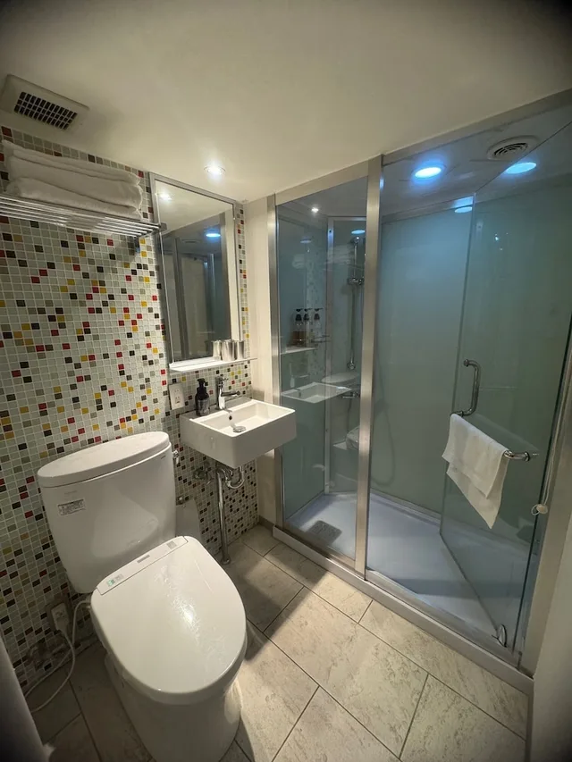 Factory, Modern, Comfort, Twin Beds, Sofa، Shibuya Hotel En 3/3