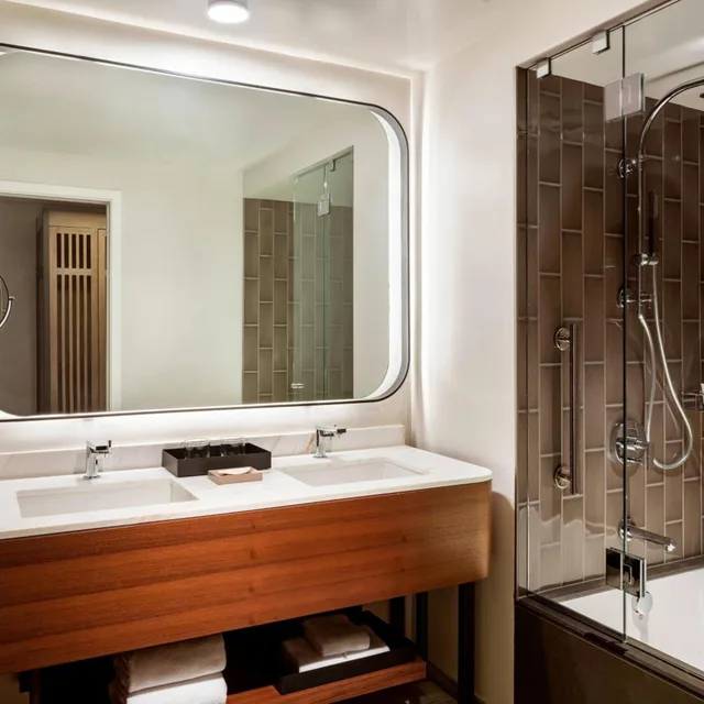 غرفة كبيرة بسريرين كوين بإطلالة على البحر، The Westin Maui Resort & Spa, Ka'anapali 5/6