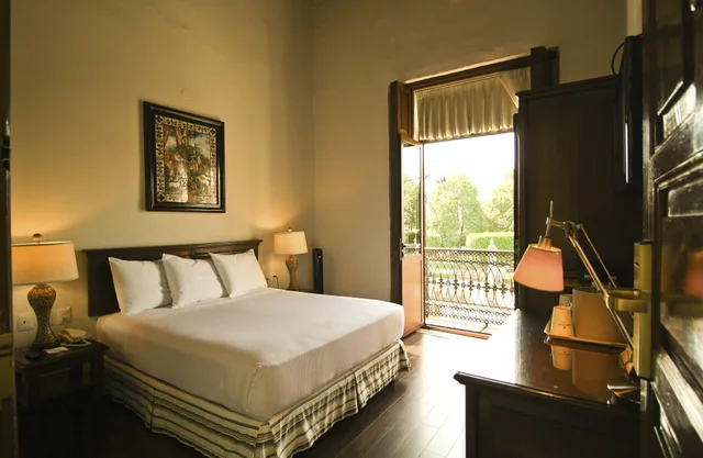 غرفة قياسية بسرير كوين بشرفة، Hotel Casino Morelia 7/10