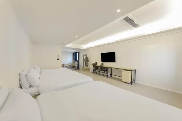 غرفة عائلية ثلاثية بسريرين كينج، Star Hotel 2/2