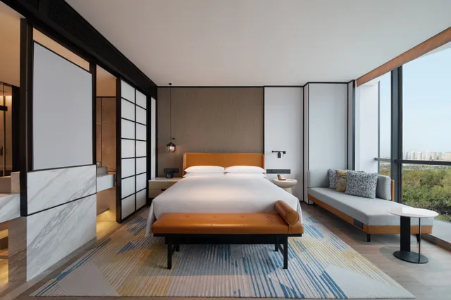 غرفة كلوب بسرير كينج، Sheraton Xi an Chanba 1/6