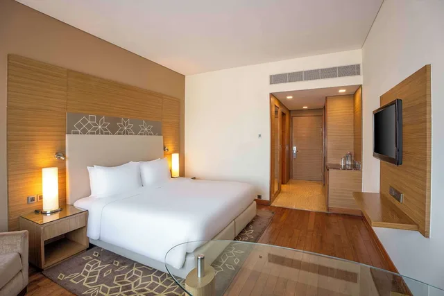 غرفة سوبيريور بسريرين منفصلين، Radisson Gurugram Udyog Vihar 5/8