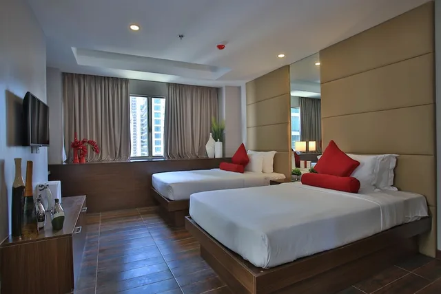 غرفة بريميير بسريرين منفصلين، Valero Grand Suite By Swiss-Belhotel Makati 2/8