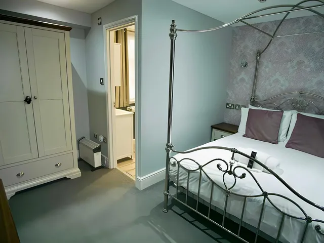Room, Double Bed, THE STAR HOTEL 4/10