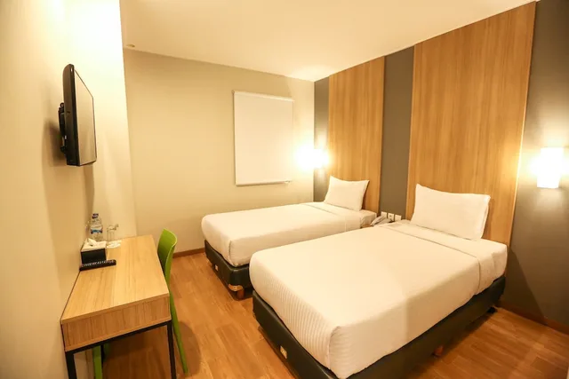 غرفة سوبيريور بسرير كوين، Hotel Citradream Yogyakarta 4/6