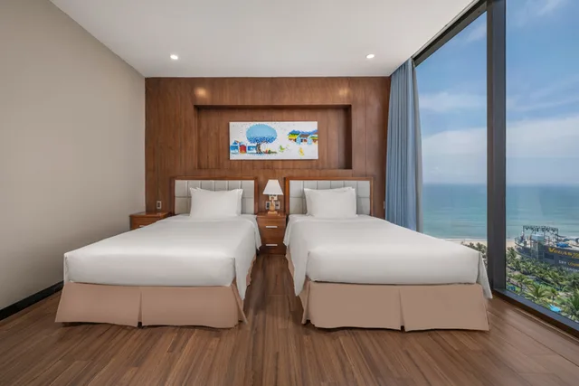 Yarra, Ocean, Twin Beds، Yarra Ocean Suites Danang 1/3