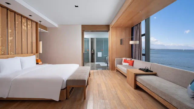 1 Bedroom, Suite, with View, HOTEL INDIGO DALI ERHAI 2/5