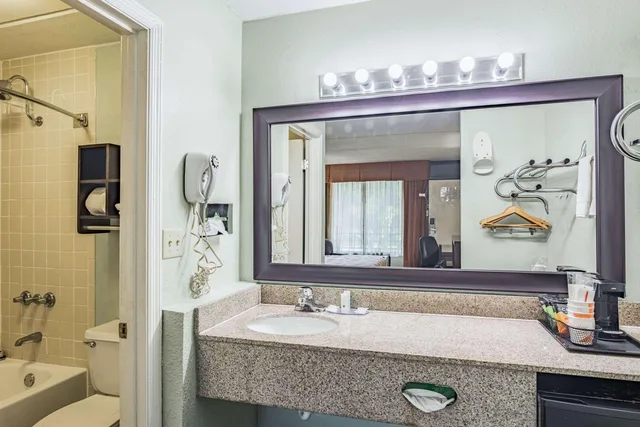 غرفة بسرير مزدوج، Quality Inn Columbus near Fort Benning 5/5