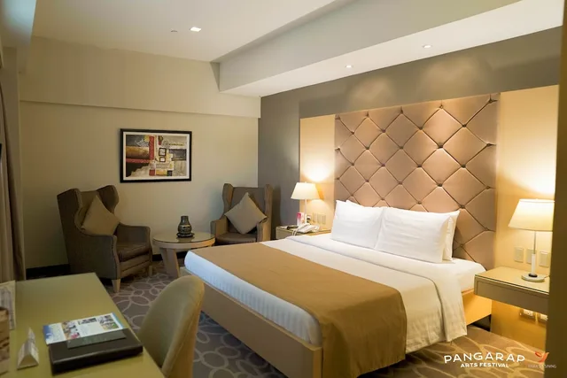 غرفة بريميير بسريرين منفصلين، Berjaya Makati Hotel 2/6
