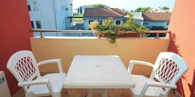 Hotel Aquamarin Budva، بودفا 6/50