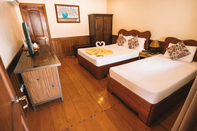 Deluxe, Queen Bed, Pool Side، El Nido Garden Beach Resort 1/10
