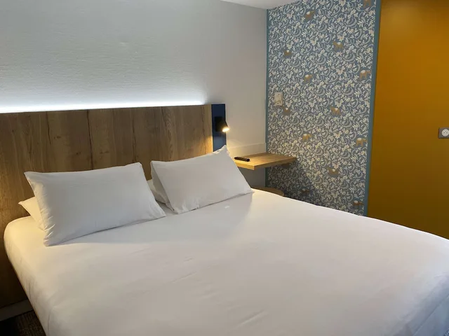 غرفة قياسية بسرير مزدوج، Kyriad Direct Chalon Sur Saone Nord 5/10