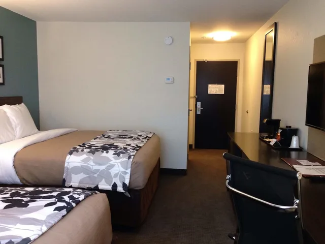 غرفة قياسية بسريرين كوين، Sleep Inn & Suites O Fallon MO - Technology Drive 6/8