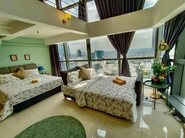 Apartment, 3 Queen Beds, Two Story, Sofa، Chrisenbel Suites - Pinnacle Pj 1/1