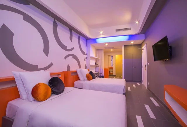 غرفة ديلوكس بسريرين منفصلين، SUN & MOON, Urban Hotel 2/3
