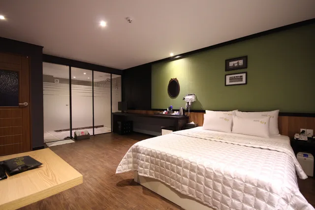 غرفة سوبيريور بسرير مزدوج، G7 Hotel 1/1