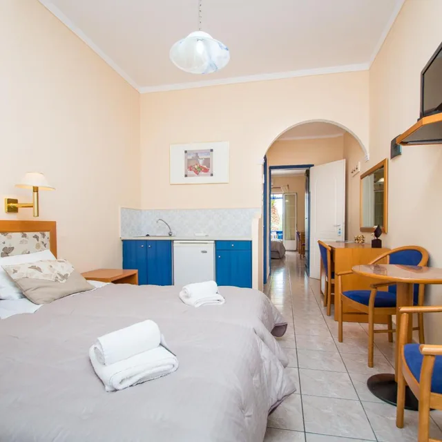 Connecting, Superior, Family, Apartment, Syros Atlantis Hotel 1/10