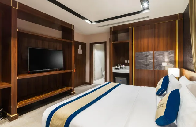 Deluxe, Double Bed, Al Malqa Elite Hotel 3/8