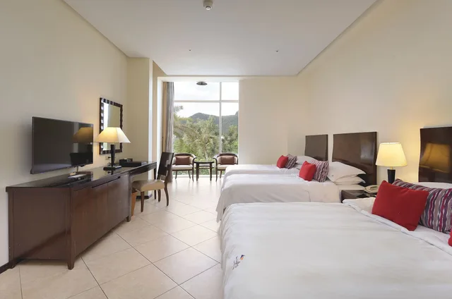 غرفة عائلية بإطلالة على الجبل، Chateau Beach Resort 2/10