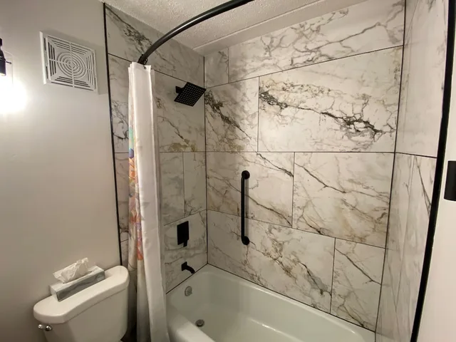 غرفة قياسية بسرير كينج، Quality Inn Rhinelander, WI 8/10