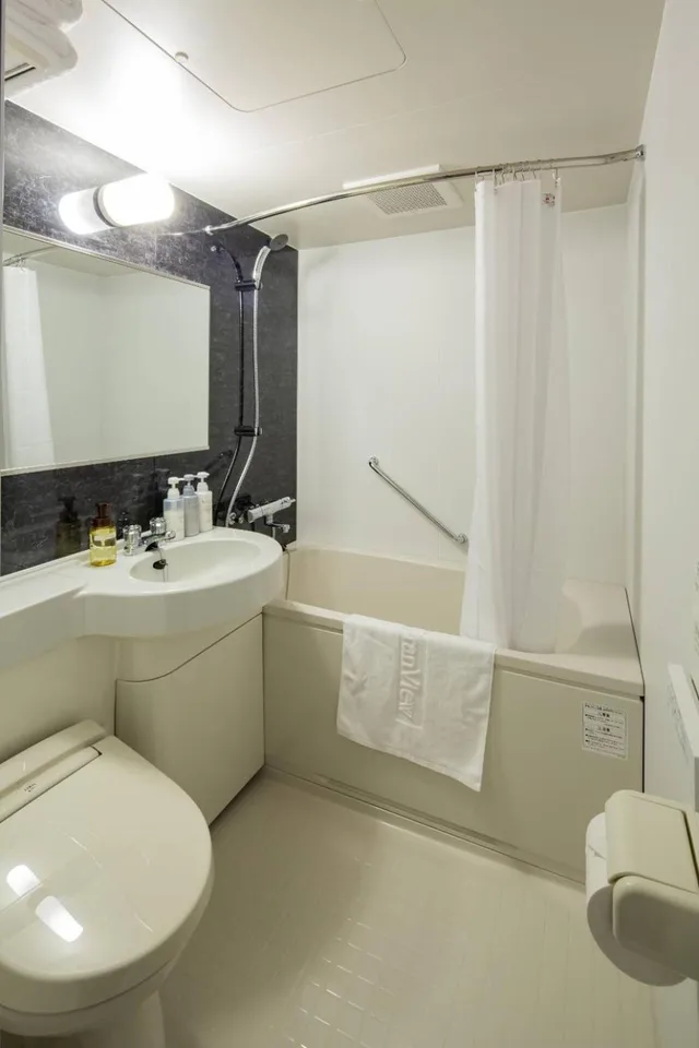 Semi Room, Semi Double Bed، Hotel GranView Fukuoka Airport 2/3