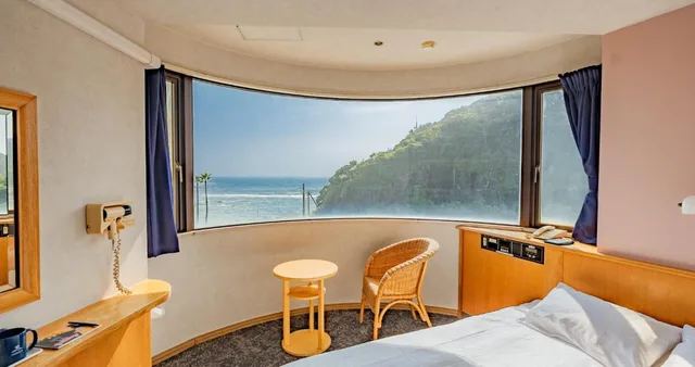 غرفة بسرير مزدوج بإطلالة على البحر، Hotel Season Nichinan 1/2
