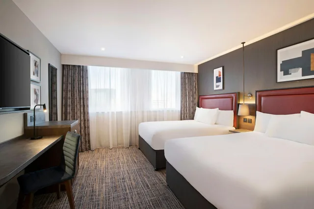 غرفة سوبيريور بسريرين، Leonardo Royal Hotel Birmingham 1/2