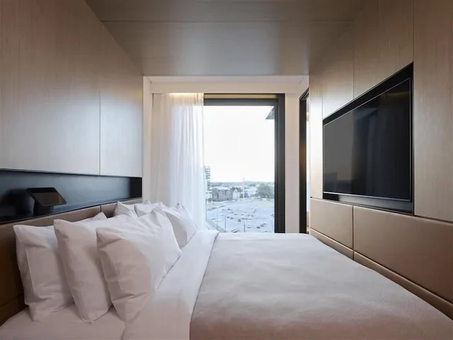 شقة فاخرة بسرير كينج مع أريكة، Little National Hotel Newcastle 1/3