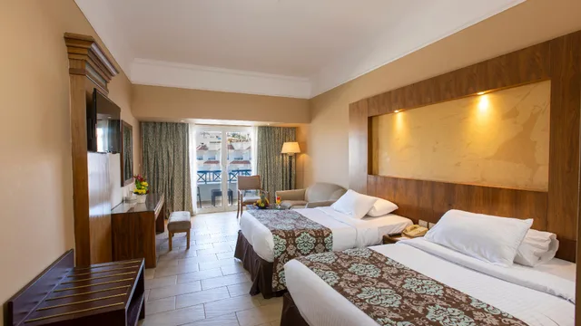 غرفة قياسية بسريرين منفصلين، Naama Bay Hotel & Resort 2/2