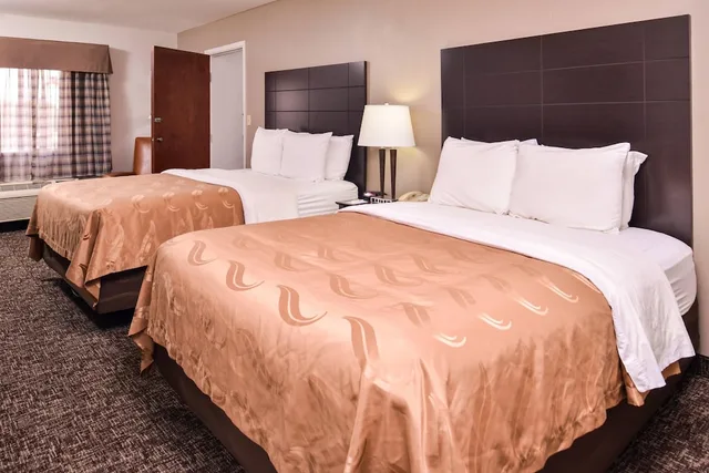 غرفة قياسية بسريرين كوين، Quality Inn & Suites Beaumont 3/6
