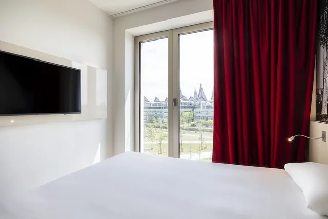 Comfort, Double Bed, B&B Hotel Antwerpen Zuid 2/3