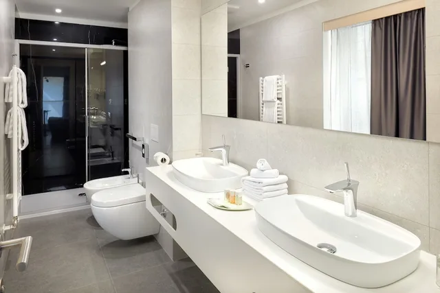 جناح فاخر بسرير كينج، Hotel Salona Palace 3/3