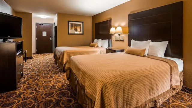غرفة قياسية بسريرين كوين، Best Western Northwest Inn 1/10