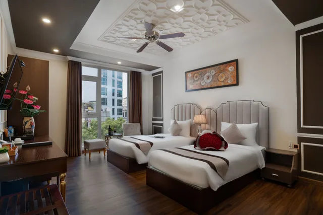 Signature, Double Bed, City View, Cicilia Saigon Hotels and Spa 10/10