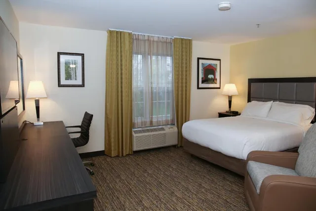 استوديو بسرير مزدوج، Candlewood Suites Portland - Scarborough, An IHG Hotel 1/3