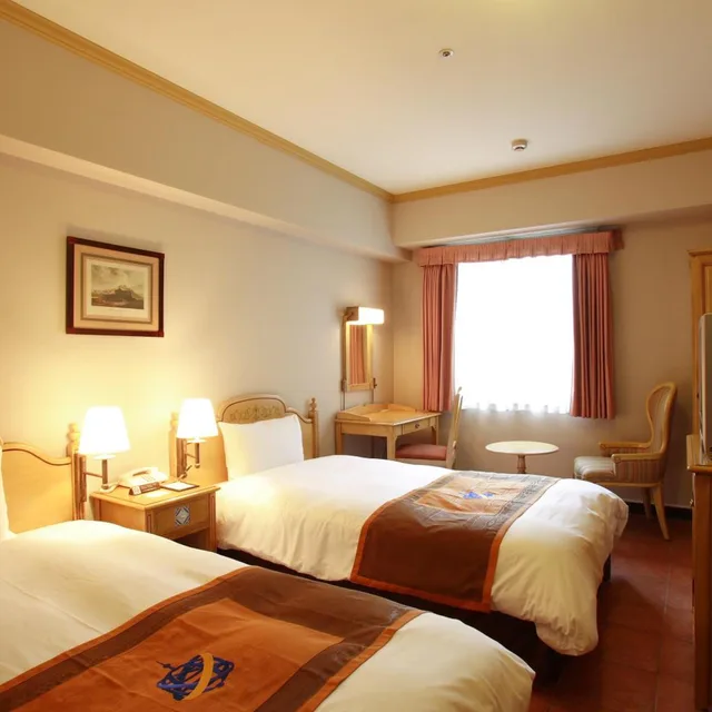 غرفة بسريرين منفصلين لغير المدخنين، Hotel Monterey Nagasaki 3/5