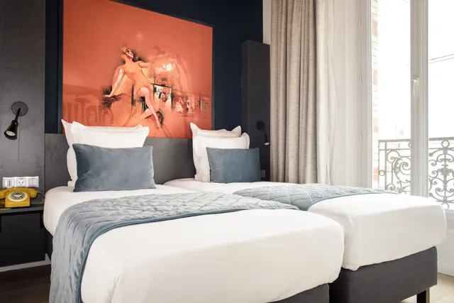 Deluxe, Twin Beds, Hotel Des Arts Bastille 3/7