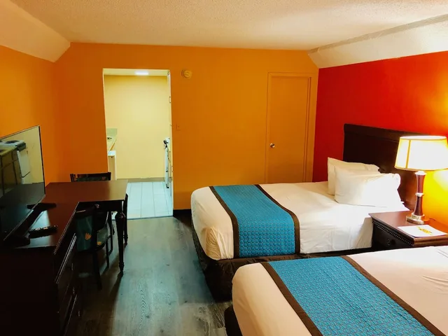 غرفة قياسية بسريرين مزدوجين، White Marlin Inn 1/6