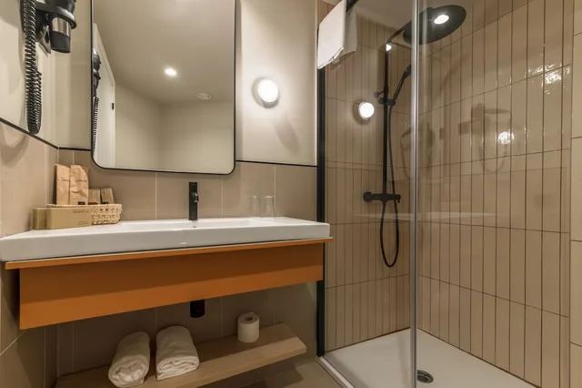 غرفة سوبيريور بسرير كوين بإطلالة على البحر، Akquaaa Boutique Hotel 8/9