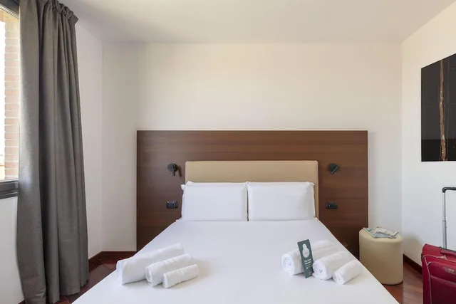 غرفة سوبيريور بسرير كوين، B&B Hotel Sassuolo 1/5
