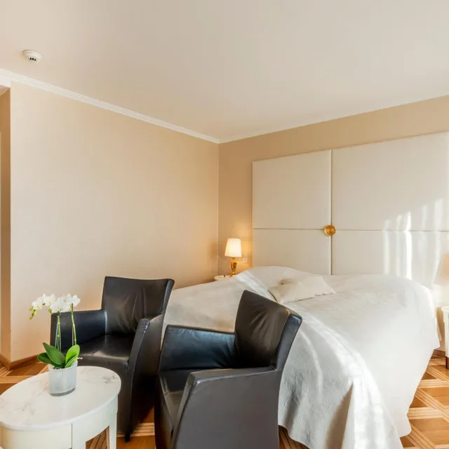 غرفة سوبيريور بسرير كينج بإطلالة على النهر، Hotel des Balances 4/7
