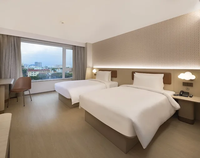 غرفة بزنس بسريرين منفصلين، Sunland Hotel 8/10