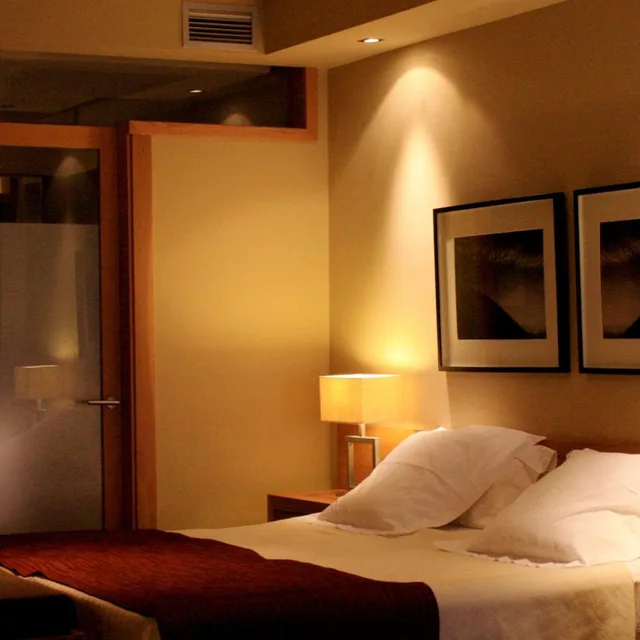 Room, Twin Beds, Side Sea View، Playa Calera Suite 1/6