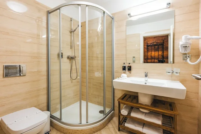 غرفة كومفورت بسريرين منفصلين، Hotel Latran 4/4