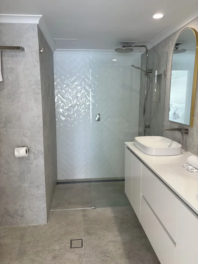 Luxury, Apartment, 2 Queen Beds, Ocean View, Burleigh Surf Apartments 4/5