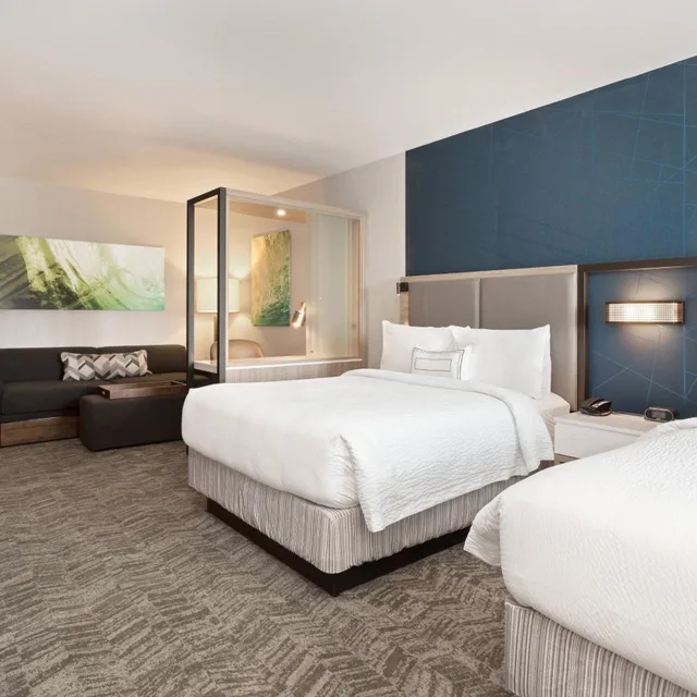 جناح كبير بسريرين كوين مع سرير سحّاب إضافي، SpringHill Suites by Marriott Ocala 1/9