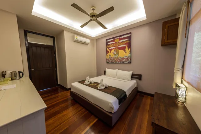 3 Bedrooms, Suite, Sunset Hill Boutique Resort 1/9
